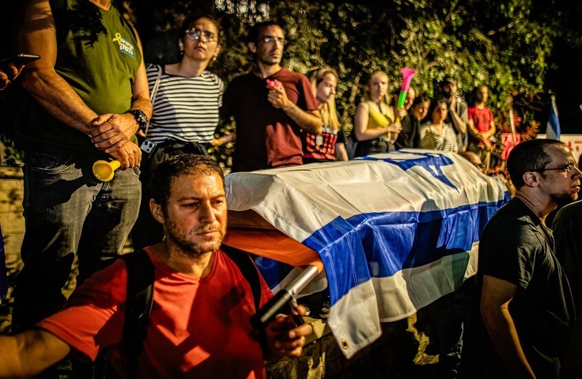 لابيد يكشف للإسرائيليين سبب الحرب المستمرة في غزة