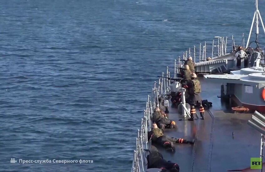 مناورات عسكرية روسية خاصة في بحر بارنتس