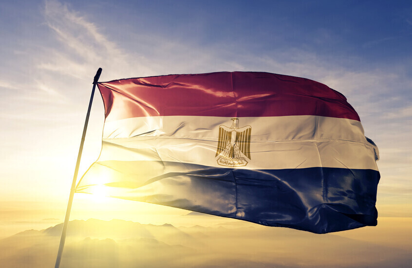 بلاغ ضد منتج مصري شهير بتهمة السرقة