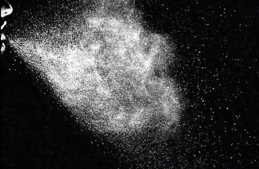 إصابة لاعب كرة قدم بعد عطسة عنيفة