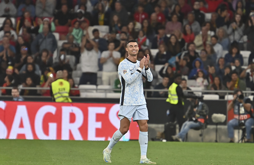 رونالدو يتفاعل مع بيان ريال مدريد (صورة)