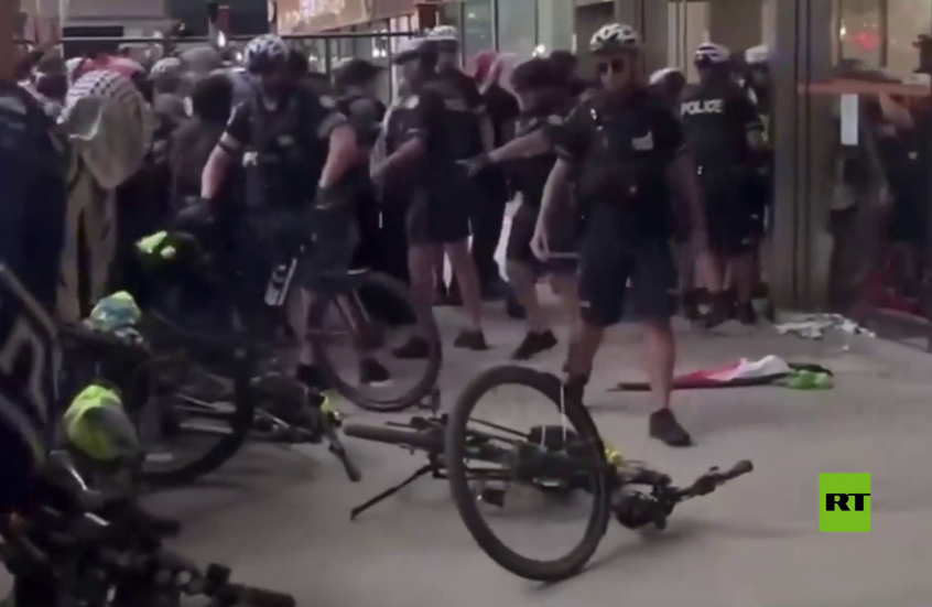 احتجاجات طلابية على زيارة وفد إسرائيلي إلى جامعة تورنتو الكندية