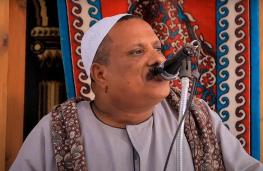 زمن عجيب وغريب.. شيخ مصري يرد على شائعات وفاته (صورة)