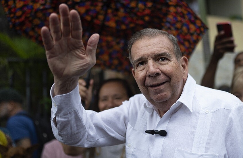 فنزويلا: المرشح الرئاسي السابق غادر البلاد