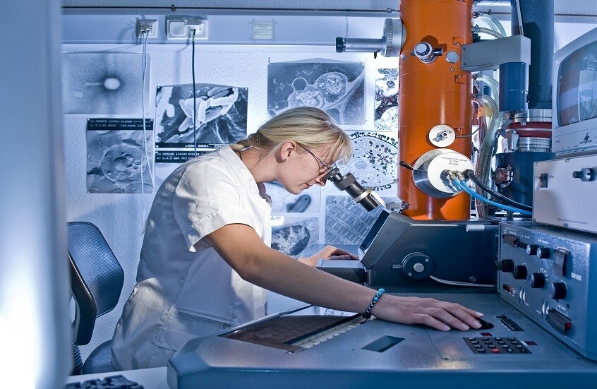 روسيا.. تحديد 13 هدفا بروتينيا جديدا لعلاج الأمراض العصبية