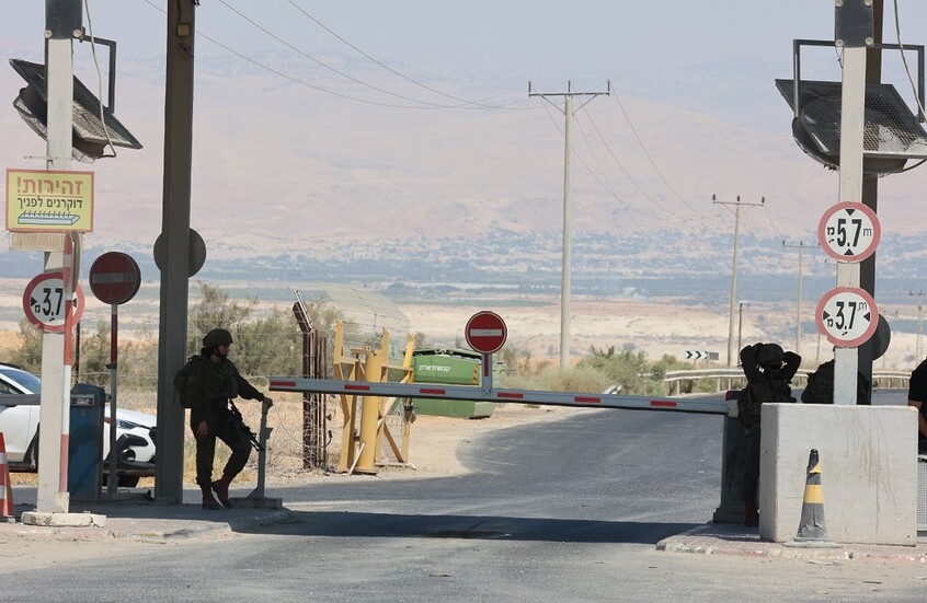 أخ منفذ عملية معبر الكرامة يكشف حقيقة الوصية المتداولة