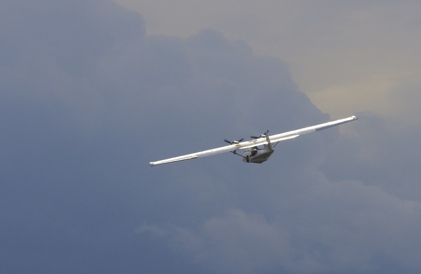 بالفيديو.. مشاهد من اقتحام مسيرات تابعة "لحزب الله" مستوطنات شمال إسرائيل