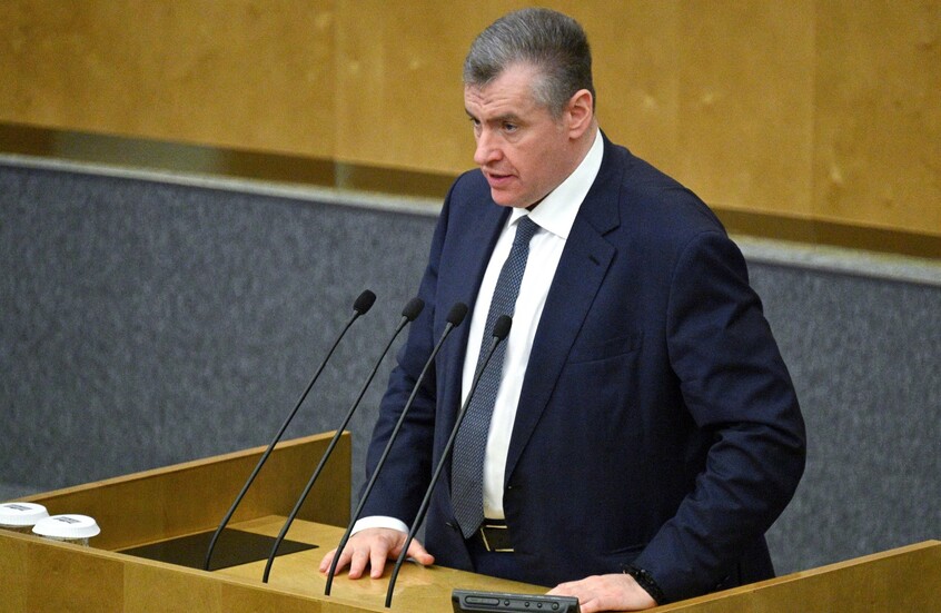 برلماني روسي: الممولون الغربيون يدفعون بنظام زيلينسكي نحو تخطي الخطوط الحمراء