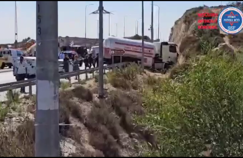 شاهد لحظة دهس شاحنة لجندي إسرائيلي شمال رام الله