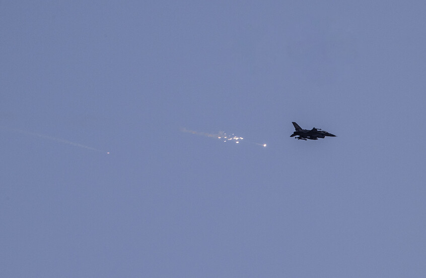 مصدر أمني لـ"تسنيم": ننفي أسر إسرائيل لضابطين إيرانيين في سوريا