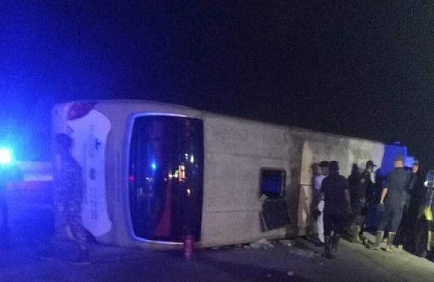 إصابة 21 سائحا روسيا بحادث انقلاب حافلتهم في مصر