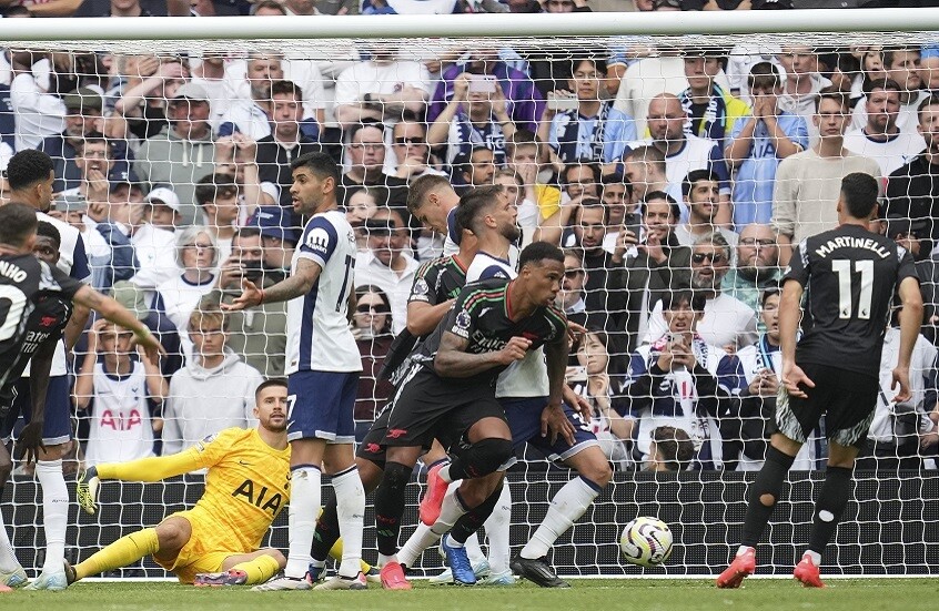 أرسنال يحسم "ديربي لندن" لصالحه ويتجاوز ليفربول (فيديو)