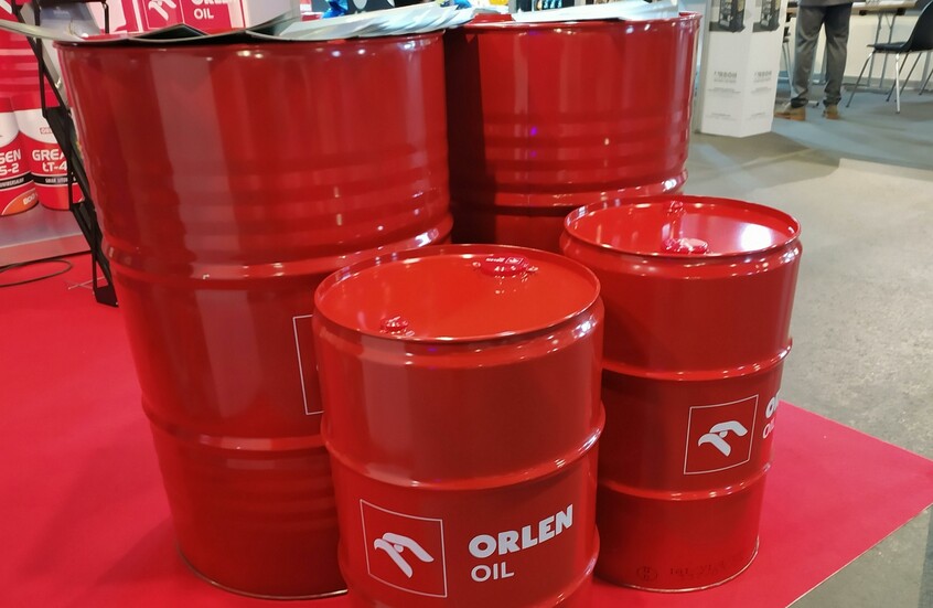 استقرار أسعار النفط مع تراجع صادرات الخام الليبية