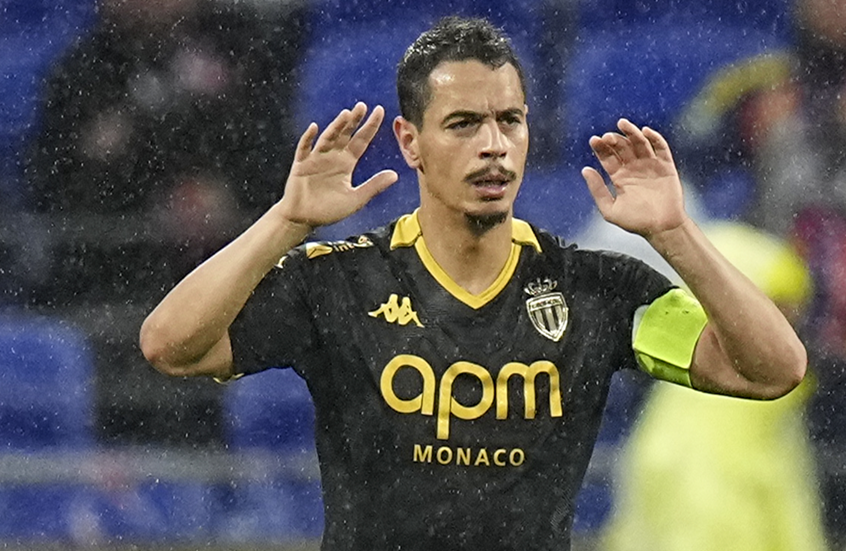 وسام بن يدر يلجأ لعلاج إدمان الكحول لتفادي السجن بتهمة اغتصاب