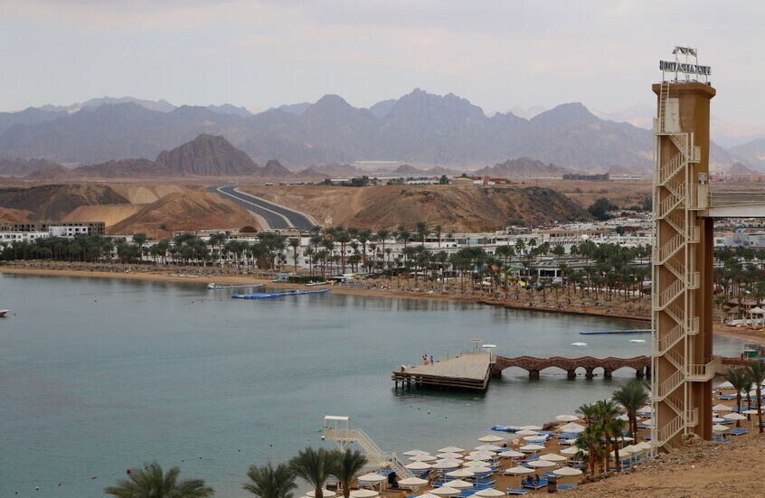 اقتصاديون يكشفون لـ RT ما تحمله صفقة رأس بناس من مكاسب للمصريين