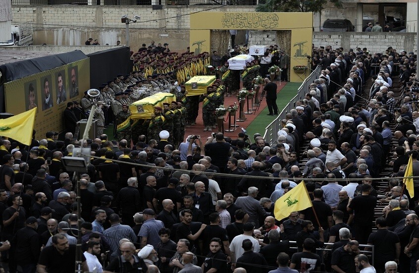 مصدر أمني يفسر لـRT سبب ارتفاع عدد الإصابات في انفجارات أجهزة "البيجر" مقارنة بـ"ووكي توكي آيكوم"