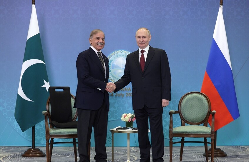 باكستان تسعى إلى تطوير العلاقات الاقتصادية مع روسيا