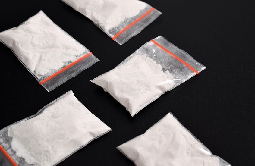 الجزائر.. ضبط 23 كغ من الكوكايين والقضاء يصدر أمرا بحبس 3 أشخاص في القضية