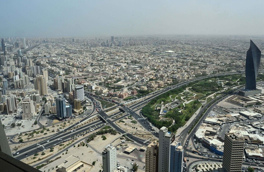 الكويت تحظر "الكاش" في مبيعات السيارات