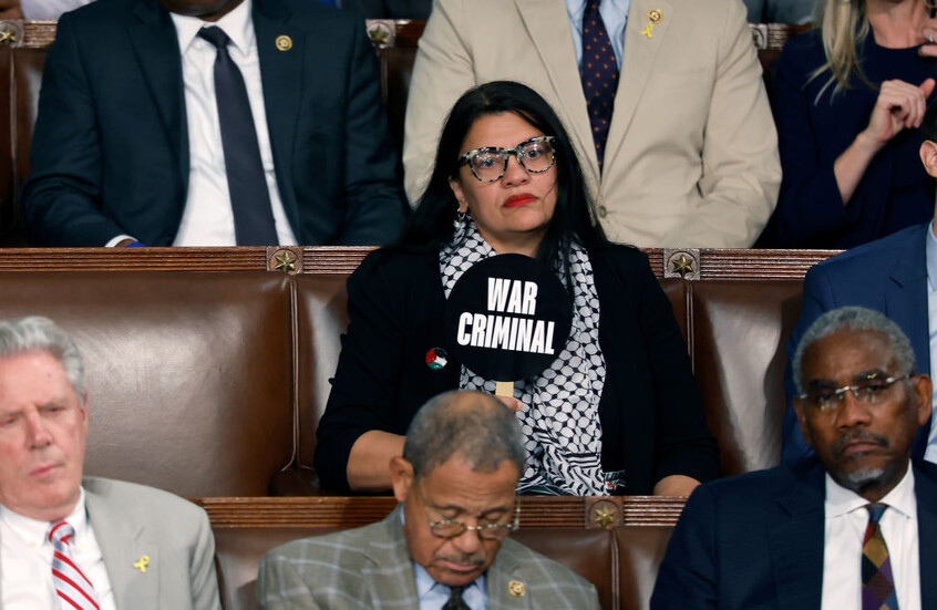 رشيدة طليب تندد برسم كاريكاتوري أظهرها إلى جانب "بيجر منفجر"