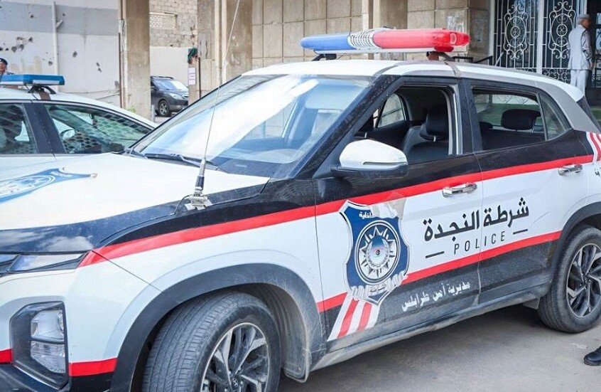 ليبيا.. رجل يسرق 350 ألف دينار من منزل حماته لأداء مناسك العمرة