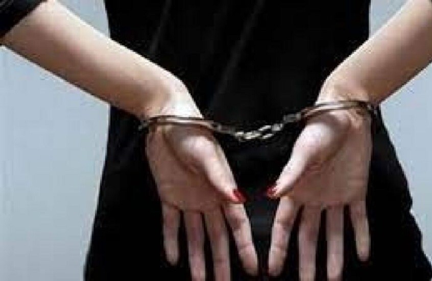 مصر.. الأمن يمسك طرف الخيط للوصول إلى عصابة سرقة المجوهرات بأسلوب الشعوذة في الإسكندرية