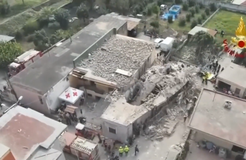 قتلى في انهيار مبنى سكني في إيطاليا