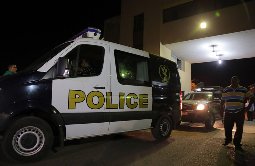 تفاصيل إلقاء الأمن المصري القبض على "وحش الكون" (صورة + فيديو)