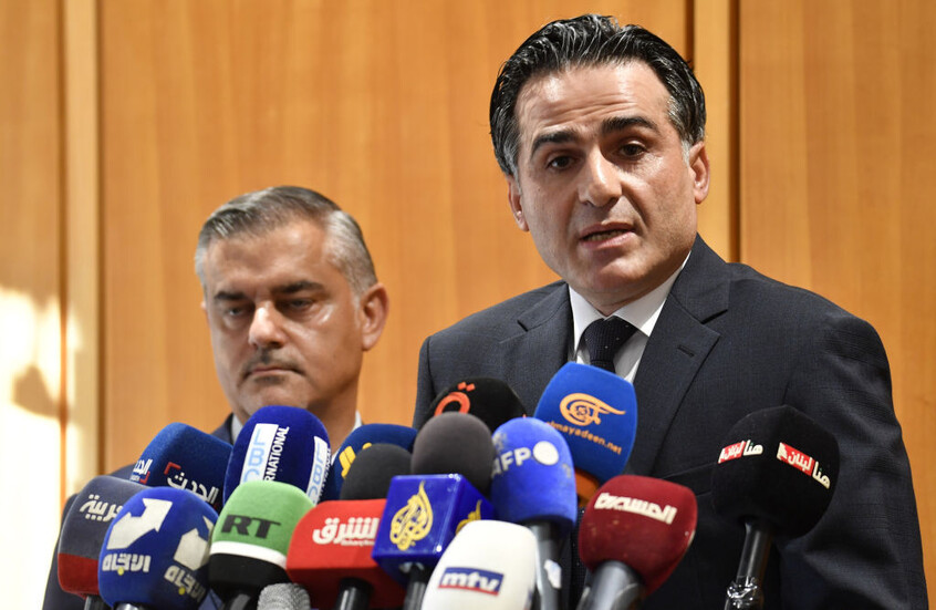 وزير الأشغال اللبناني يؤكد أن مطار بيروت مستمر بالعمل