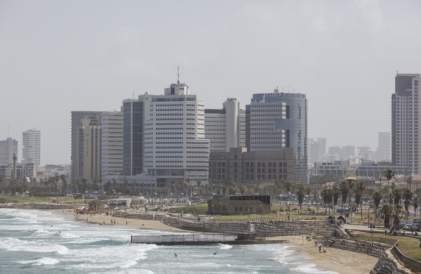 موقع واللاه العبري: بلدية تل أبيب تأمر بفتح الملاجئ بعد محاولة استهداف نصر الله في بيروت