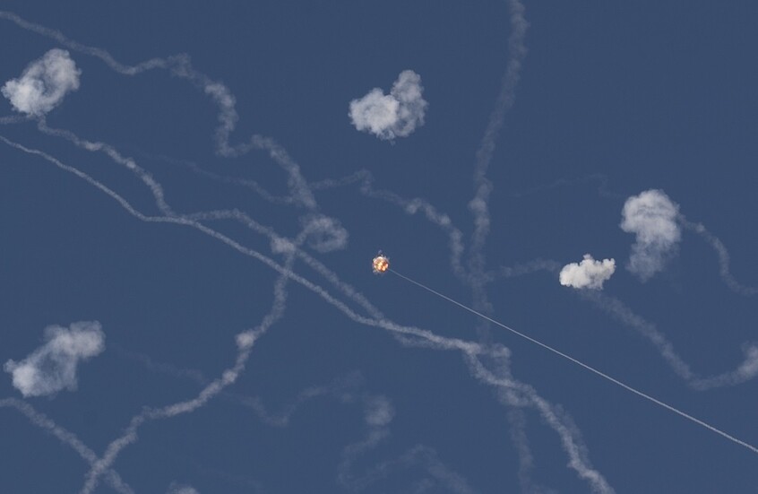 صليات صاروخية تنطلق من لبنان باتجاه مدينة صفد ومحيطها شمال إسرائيل