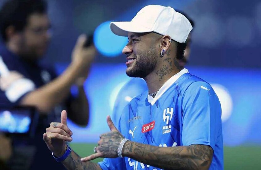 مدرب البرازيل: بدأنا ندرك أهمية  نيمار والمهم أن يتعافى من الإصابة