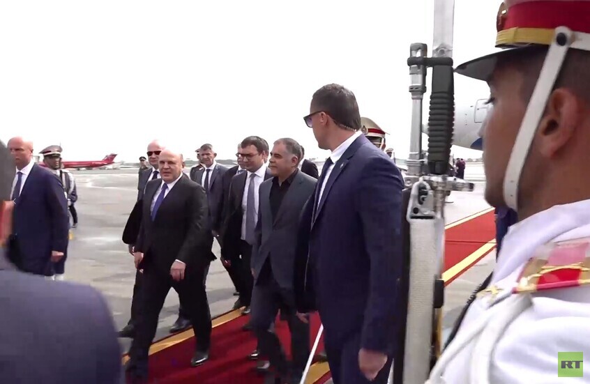 ميشوستين يجري مباحثات مع نائب الرئيس الإيراني في طهران