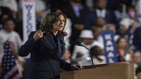 هاريس تصب جام غضبها على "حماس" بعد العثور على رهينة أمريكي مقتولا في رفح