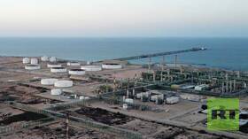 ليبيا.. عودة حقلين نفطيين للعمل بعد أزمة المصرف المركزي