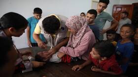 مراسلنا: 160 ألف طفل تلقوا الجرعة الأولى من لقاح شلل الأطفال في قطاع غزة