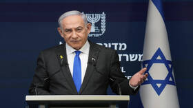 بعد جدل بشأنها.. الخارجية الفلسطينية تعلق على خريطة استخدمها نتنياهو تُظهر "ضم الضفة الغربية" (صورة)