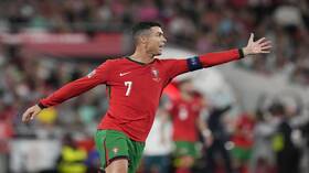 قائمة الفرق والمنتخبات التي هز رونالدو شباكها هذا الموسم (فيديو)