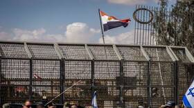 إصابة جنود إسرائيليين في عملية دهس عند الحدود مع مصر وسط تبادل إطلاق نار