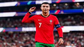 "لا يمكنك قول ذلك!".. رونالدو يعود ويوجه سهامه نحو تين هاج