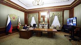 بوتين: الجيش الروسي يحتاج إلى ذوي مؤهلات عالية