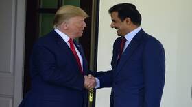 دونالد ترامب يمتدح أمير قطر الشيخ تميم