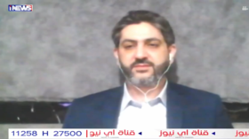 لحظة سقوط قذيفة إسرائيلية أثناء بث مباشر مع أحد الصحفيين في البقاع