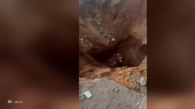 شاهد.. حفرة عميقة في مكان اغتيال حسن نصر الله