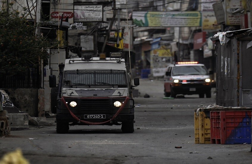 الضفة الغربية.. إصابة 4 جنود إسرائيليين في اشتباكات بمخيم بلاطة (فيديو)