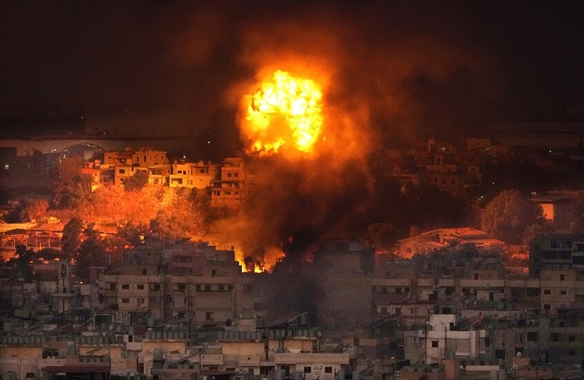 تحذيرات وغارات.. الجيش الإسرائيلي يجدد استهداف الضاحية الجنوبية لبيروت