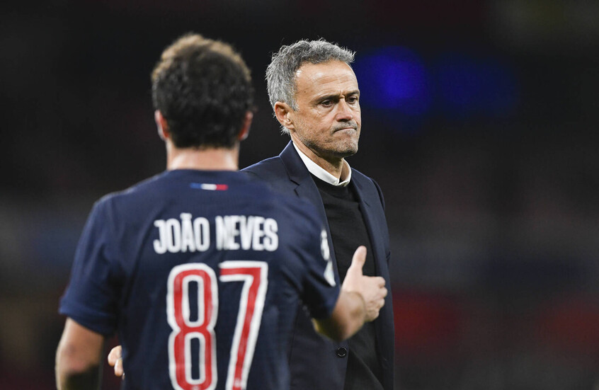 لويس إنريكي يتعرض للانتقاد بعد إهانة صحفية إثر الهزيمة أمام أرسنال (فيديو)