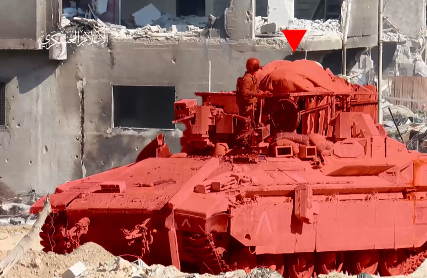 "القسام" تنشر مشاهد لاستهداف جنود وآليات إسرائيلية متوغلة شرق مدينة رفح