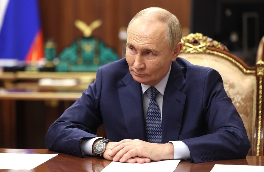 بوتين: تبادل المعلومات في العالم الحديث أمر بالغ الأهمية