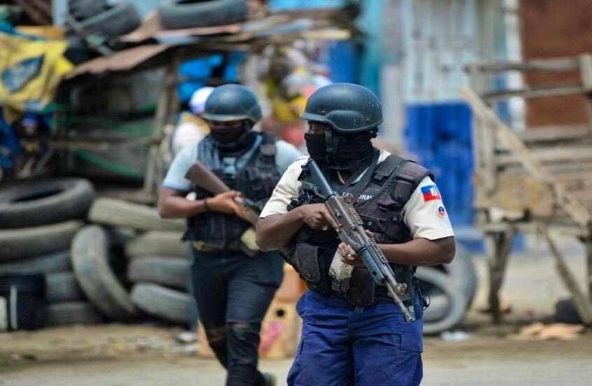 ارتفاع عدد ضحايا هجوم العصابات في هايتي إلى أكثر من 50 قتيلا
